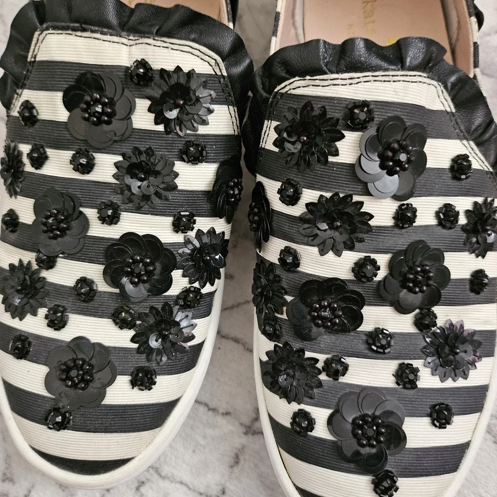 Kate‎ Spade New York Louise Sneakers Womens 6 Slip On Shoes Striped Black White